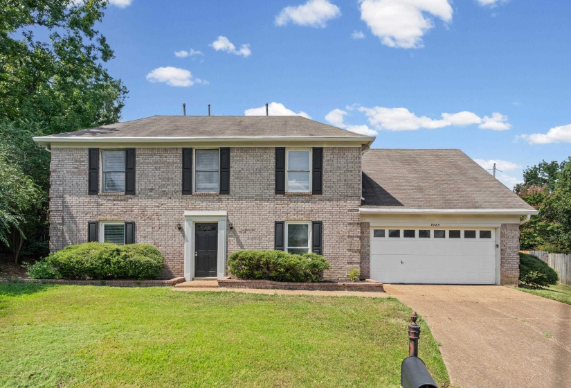 9083 HEARTH STONE CV, Memphis, Tennessee 38016, 4 Bedroom Bedrooms, 8 Room Rooms,2.1 BathroomBathrooms,Residential,For Sale,HEARTH STONE,0,10229713
