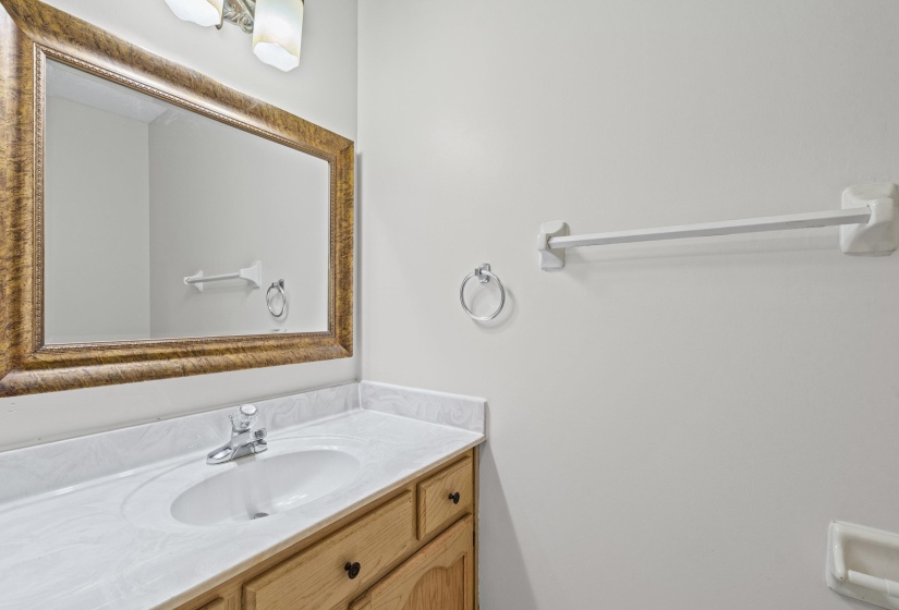 9083 HEARTH STONE CV, Memphis, Tennessee 38016, 4 Bedroom Bedrooms, 8 Room Rooms,2.1 BathroomBathrooms,Residential,For Sale,HEARTH STONE,0,10229713