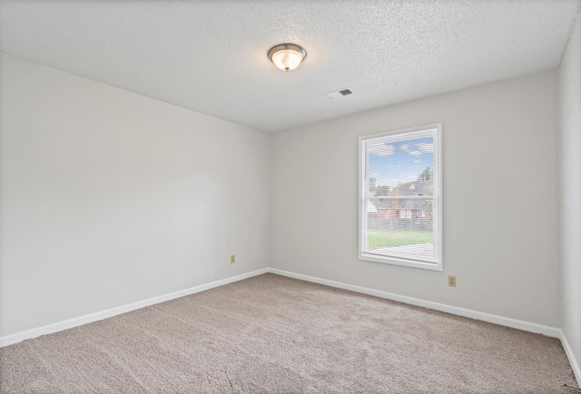 9083 HEARTH STONE CV, Memphis, Tennessee 38016, 4 Bedroom Bedrooms, 8 Room Rooms,2.1 BathroomBathrooms,Residential,For Sale,HEARTH STONE,0,10229713