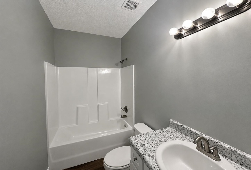 3835 BOWEN AVE, Memphis, Tennessee 38122, 4 Bedroom Bedrooms, 7 Room Rooms,2 BathroomBathrooms,Residential,For Sale,BOWEN,0,10229715