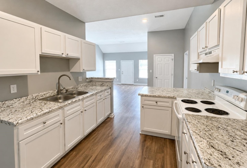 3835 BOWEN AVE, Memphis, Tennessee 38122, 4 Bedroom Bedrooms, 7 Room Rooms,2 BathroomBathrooms,Residential,For Sale,BOWEN,0,10229715