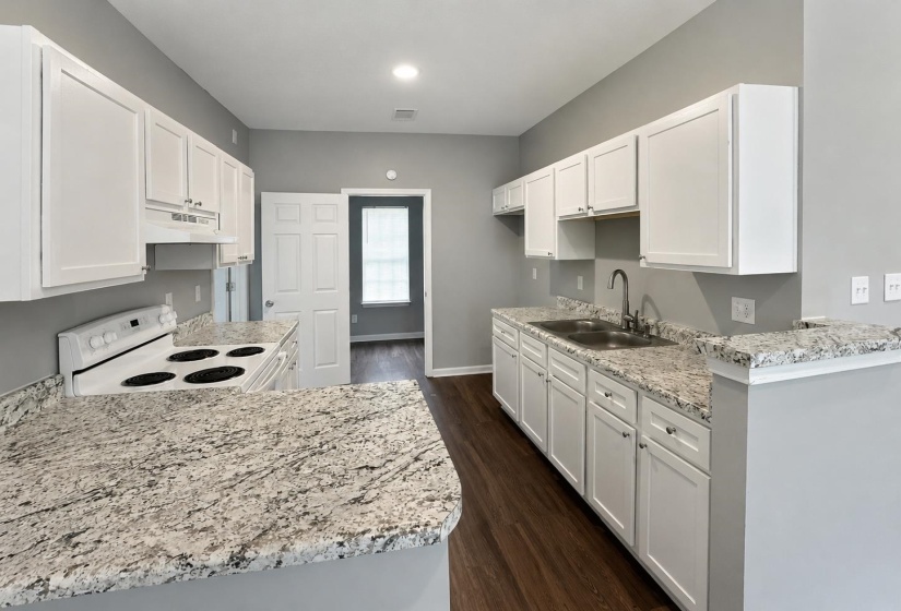 3835 BOWEN AVE, Memphis, Tennessee 38122, 4 Bedroom Bedrooms, 7 Room Rooms,2 BathroomBathrooms,Residential,For Sale,BOWEN,0,10229715