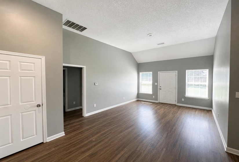 3835 BOWEN AVE, Memphis, Tennessee 38122, 4 Bedroom Bedrooms, 7 Room Rooms,2 BathroomBathrooms,Residential,For Sale,BOWEN,0,10229715