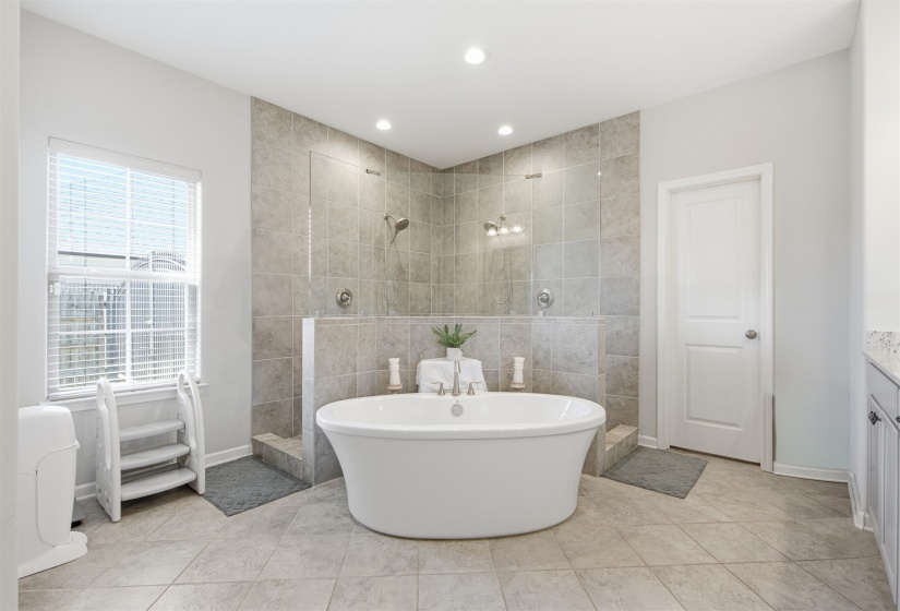 50 CYPRESS POINT RD, Oakland, Tennessee 38060, 3 Bedroom Bedrooms, 9 Room Rooms,2.1 BathroomBathrooms,Residential,For Sale,CYPRESS POINT,0,10229716