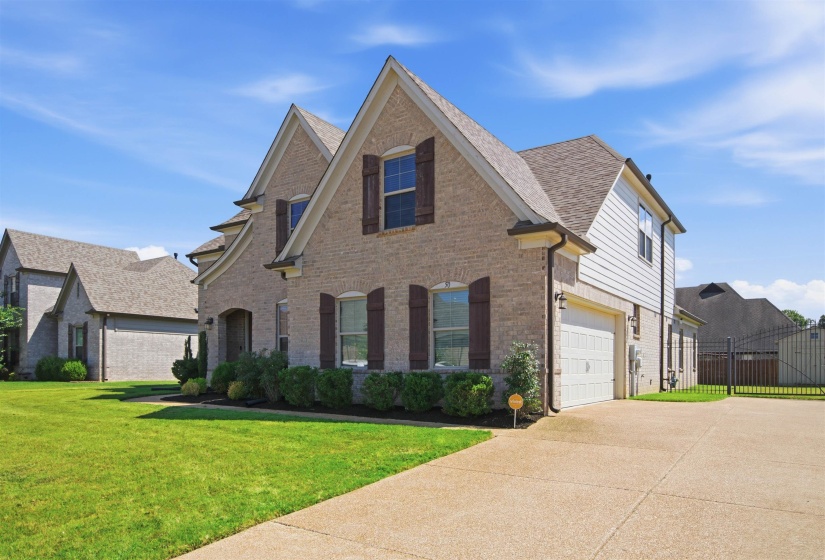 50 CYPRESS POINT RD, Oakland, Tennessee 38060, 3 Bedroom Bedrooms, 9 Room Rooms,2.1 BathroomBathrooms,Residential,For Sale,CYPRESS POINT,0,10229716
