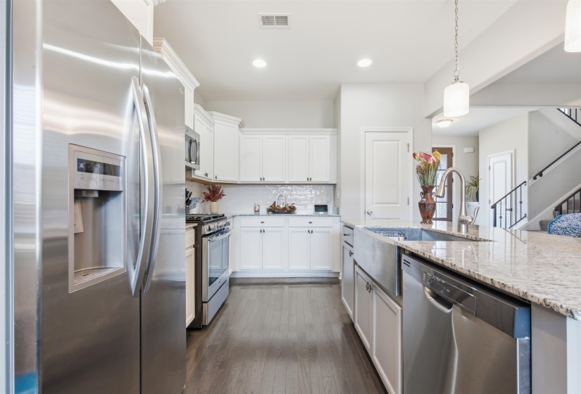 50 CYPRESS POINT RD, Oakland, Tennessee 38060, 3 Bedroom Bedrooms, 9 Room Rooms,2.1 BathroomBathrooms,Residential,For Sale,CYPRESS POINT,0,10229716
