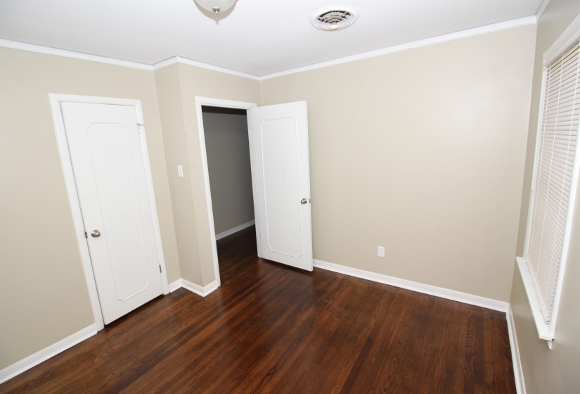 1749 PERKINS RD, Memphis, Tennessee 38117, 3 Bedroom Bedrooms, 6 Room Rooms,1 BathroomBathrooms,Residential,For Sale,PERKINS,0,10229717