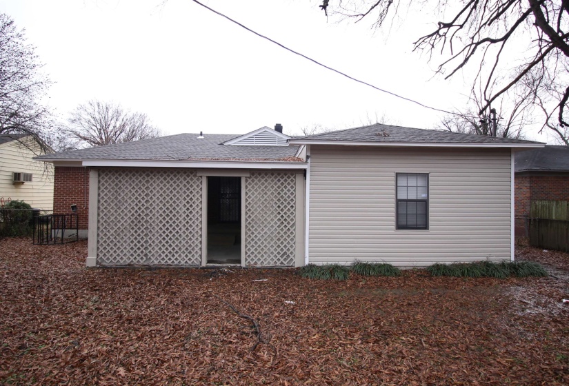 1749 PERKINS RD, Memphis, Tennessee 38117, 3 Bedroom Bedrooms, 6 Room Rooms,1 BathroomBathrooms,Residential,For Sale,PERKINS,0,10229717