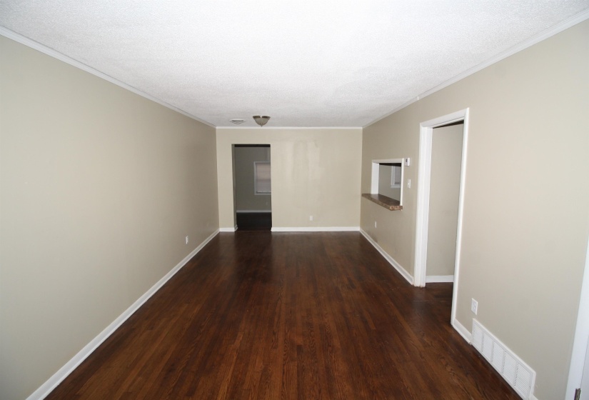 1749 PERKINS RD, Memphis, Tennessee 38117, 3 Bedroom Bedrooms, 6 Room Rooms,1 BathroomBathrooms,Residential,For Sale,PERKINS,0,10229717