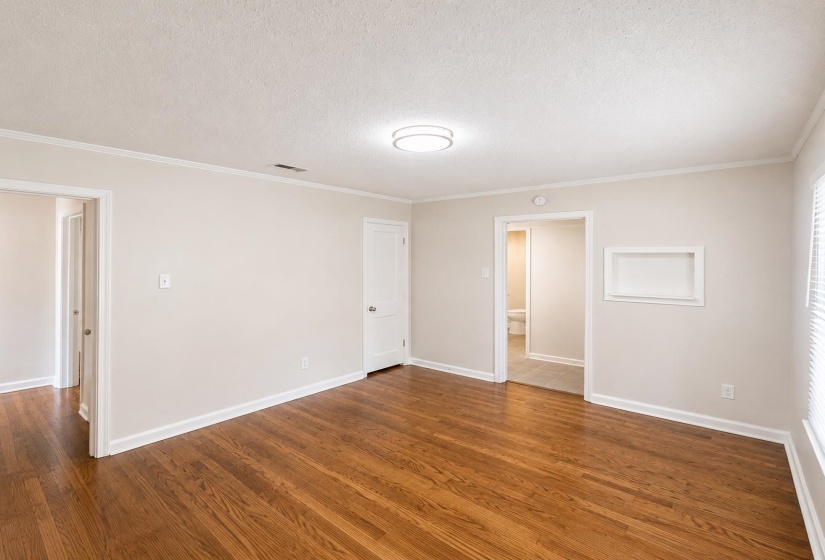 1126 WILL SCARLET RD, Memphis, Tennessee 38111, 4 Bedroom Bedrooms, 9 Room Rooms,2 BathroomBathrooms,Residential,For Sale,WILL SCARLET,0,10229723