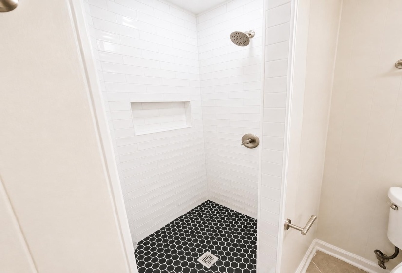 1126 WILL SCARLET RD, Memphis, Tennessee 38111, 4 Bedroom Bedrooms, 9 Room Rooms,2 BathroomBathrooms,Residential,For Sale,WILL SCARLET,0,10229723