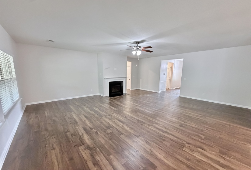385 BEAU TISDALE DR, Oakland, Tennessee 38060, 4 Bedroom Bedrooms, 7 Room Rooms,2 BathroomBathrooms,Residential,For Sale,BEAU TISDALE,0,10229731