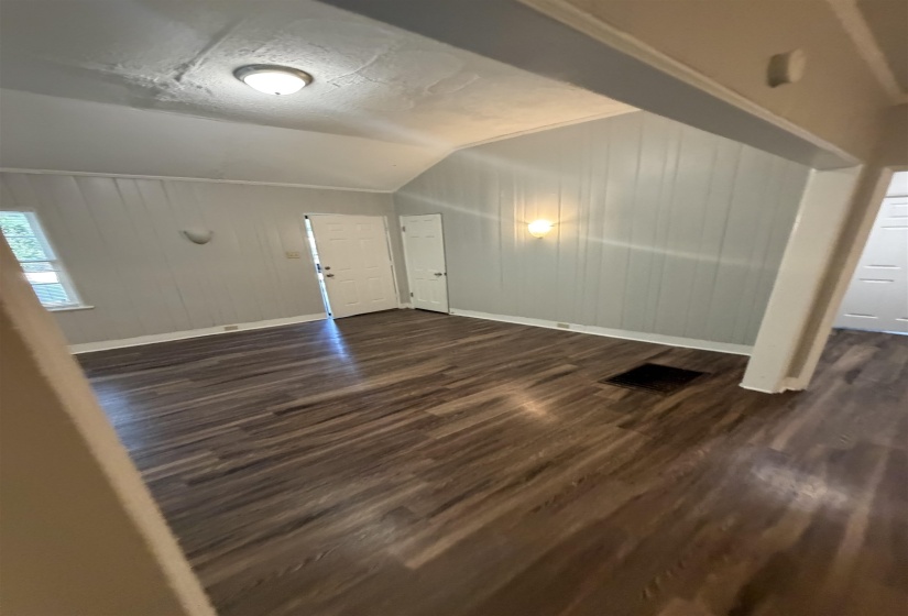 151 CLOWER RD, Memphis, Tennessee 38109, 2 Bedroom Bedrooms, 5 Room Rooms,1 BathroomBathrooms,Residential,For Sale,CLOWER,0,10229735