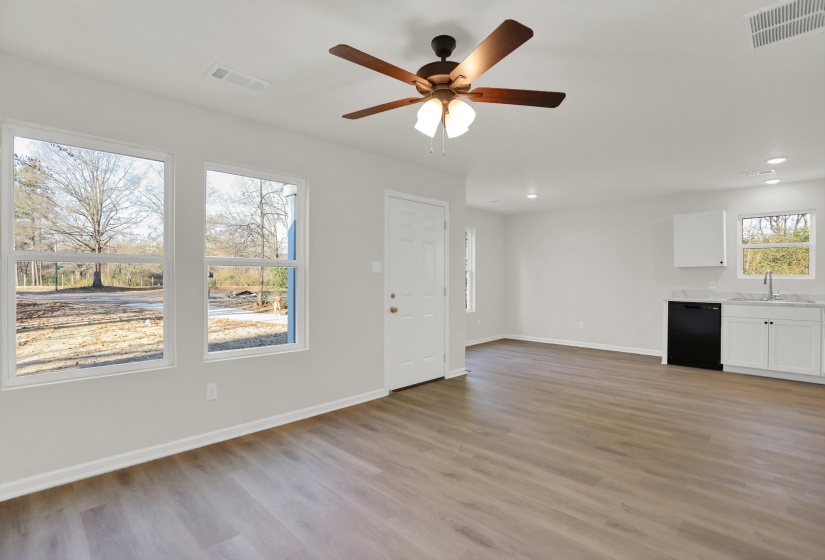5046 BRECKENWOOD DR, Memphis, Tennessee 38127, 4 Bedroom Bedrooms, 7 Room Rooms,2 BathroomBathrooms,Residential,For Sale,BRECKENWOOD,0,10229740