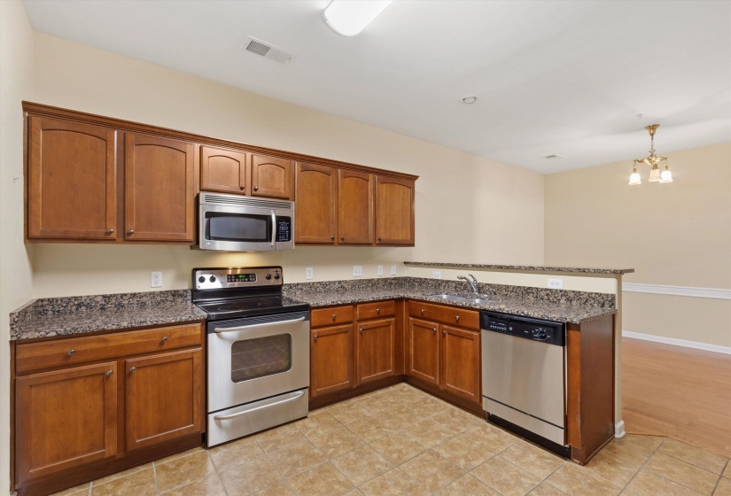 75 PEYTON RIDGE DR, Collierville, Tennessee 38017, 3 Bedroom Bedrooms, 8 Room Rooms,2 BathroomBathrooms,Residential,For Sale,PEYTON RIDGE,0,10229743