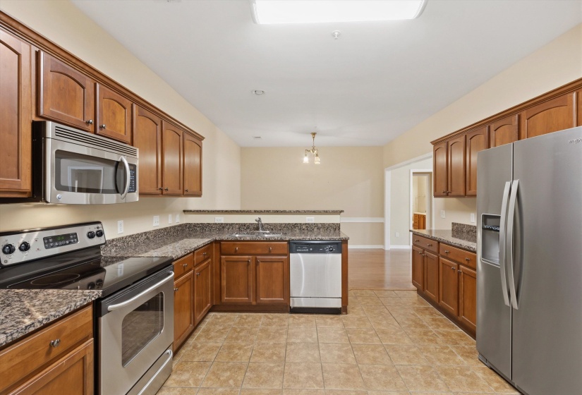 75 PEYTON RIDGE DR, Collierville, Tennessee 38017, 3 Bedroom Bedrooms, 8 Room Rooms,2 BathroomBathrooms,Residential,For Sale,PEYTON RIDGE,0,10229743