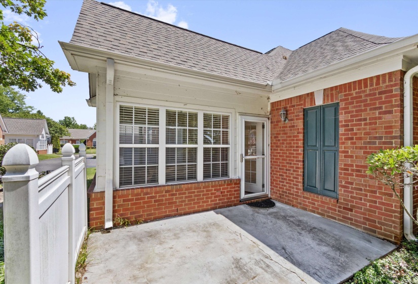 75 PEYTON RIDGE DR, Collierville, Tennessee 38017, 3 Bedroom Bedrooms, 8 Room Rooms,2 BathroomBathrooms,Residential,For Sale,PEYTON RIDGE,0,10229743