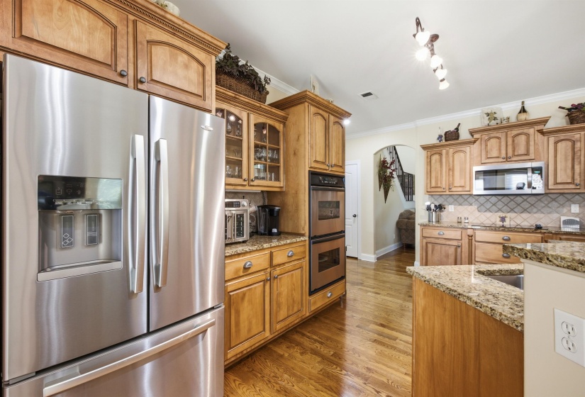 4155 LARCH POINT CV, Lakeland, Tennessee 38002, 4 Bedroom Bedrooms, 9 Room Rooms,2.1 BathroomBathrooms,Residential,For Sale,LARCH POINT,0,10229745