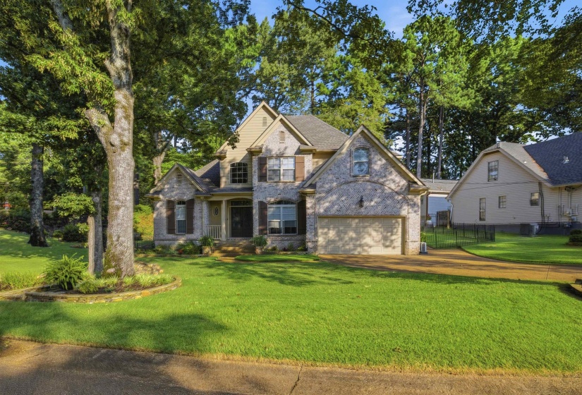 4155 LARCH POINT CV, Lakeland, Tennessee 38002, 4 Bedroom Bedrooms, 9 Room Rooms,2.1 BathroomBathrooms,Residential,For Sale,LARCH POINT,0,10229745