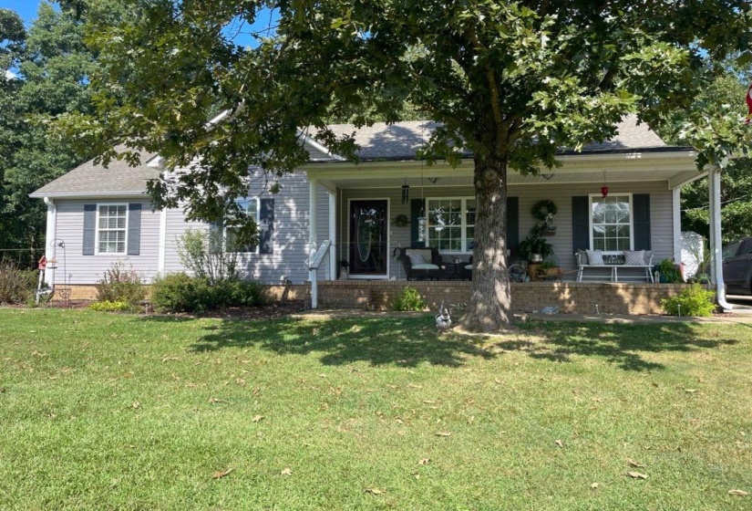 190 AMELIA BREANN DR, Selmer, Tennessee 38375-3293, 3 Bedroom Bedrooms, 8 Room Rooms,2 BathroomBathrooms,Residential,For Sale,AMELIA BREANN,0,10229746