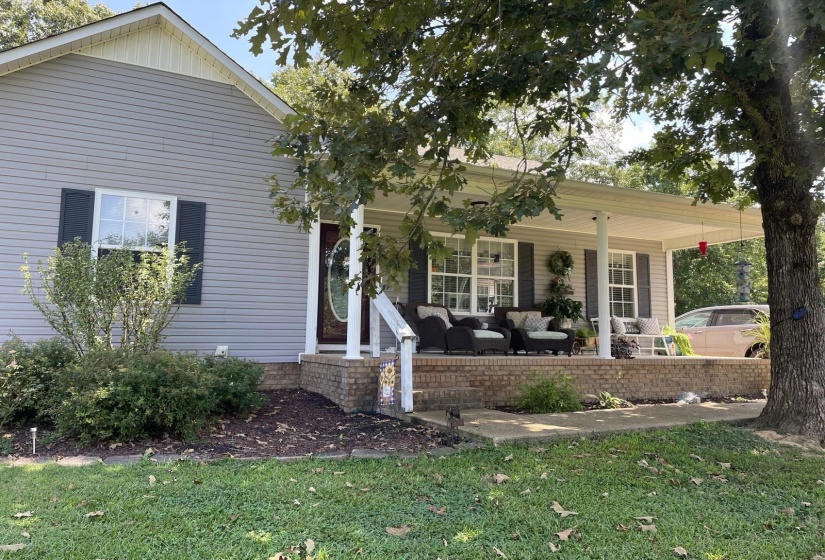 190 AMELIA BREANN DR, Selmer, Tennessee 38375-3293, 3 Bedroom Bedrooms, 8 Room Rooms,2 BathroomBathrooms,Residential,For Sale,AMELIA BREANN,0,10229746