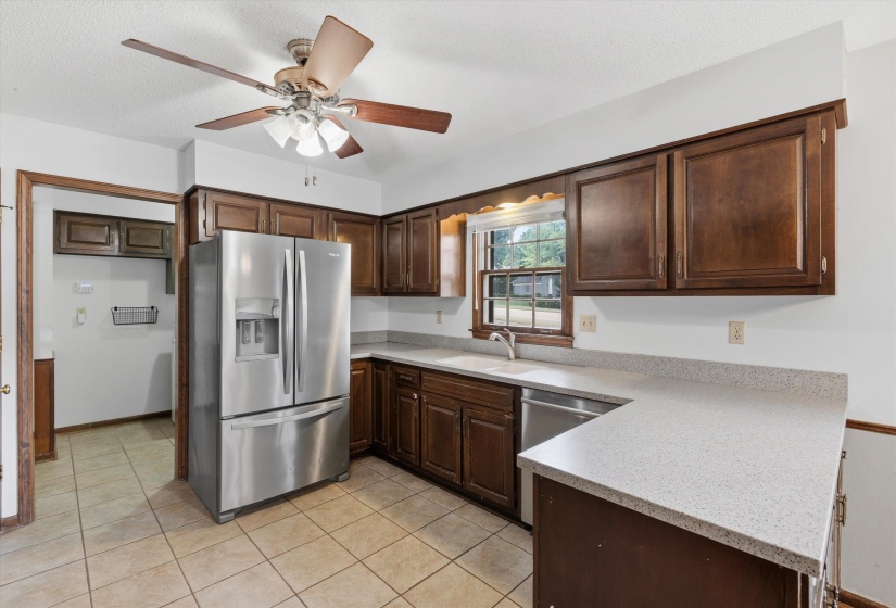 7675 MARDITE CV, Germantown, Tennessee 38138, 4 Bedroom Bedrooms, 9 Room Rooms,3 BathroomBathrooms,Residential,For Sale,MARDITE,0,10229749