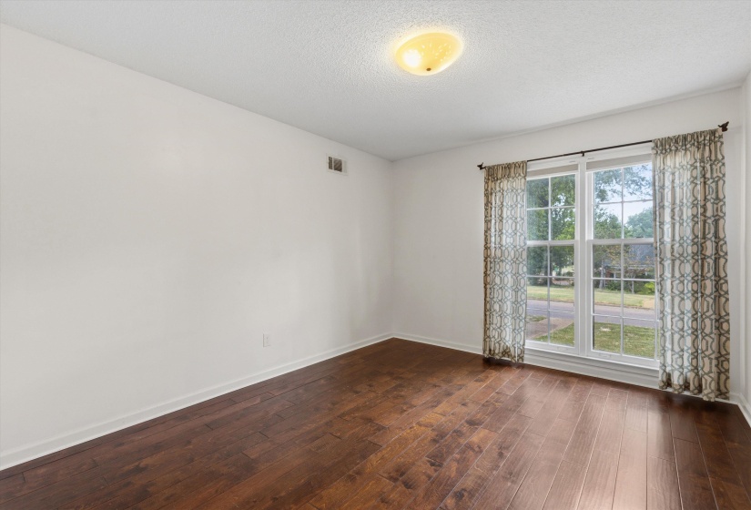 7675 MARDITE CV, Germantown, Tennessee 38138, 4 Bedroom Bedrooms, 9 Room Rooms,3 BathroomBathrooms,Residential,For Sale,MARDITE,0,10229749