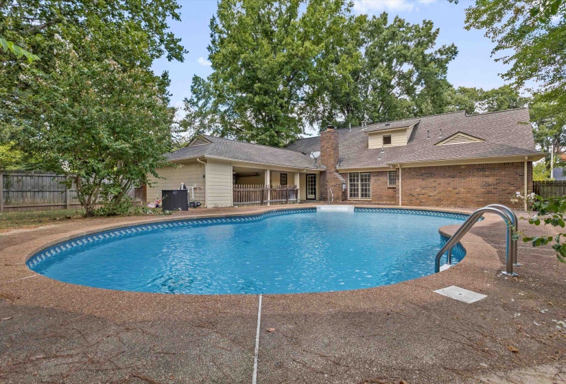 7675 MARDITE CV, Germantown, Tennessee 38138, 4 Bedroom Bedrooms, 9 Room Rooms,3 BathroomBathrooms,Residential,For Sale,MARDITE,0,10229749