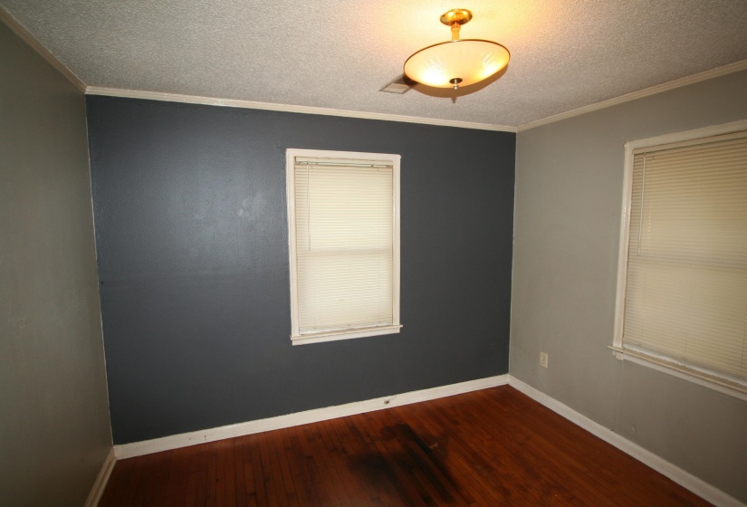 1596 RUSSWOOD RD, Memphis, Tennessee 38108, 2 Bedroom Bedrooms, 6 Room Rooms,1 BathroomBathrooms,Residential,For Sale,RUSSWOOD,0,10229750