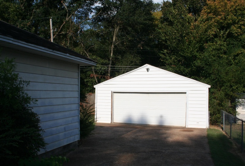 1596 RUSSWOOD RD, Memphis, Tennessee 38108, 2 Bedroom Bedrooms, 6 Room Rooms,1 BathroomBathrooms,Residential,For Sale,RUSSWOOD,0,10229750