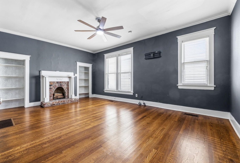 634 COX ST, Memphis, Tennessee 38104, 4 Bedroom Bedrooms, 9 Room Rooms,2.1 BathroomBathrooms,Residential,For Sale,COX,0,10229751