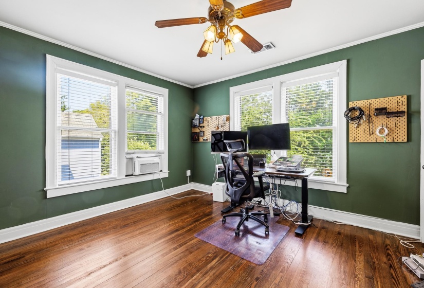 634 COX ST, Memphis, Tennessee 38104, 4 Bedroom Bedrooms, 9 Room Rooms,2.1 BathroomBathrooms,Residential,For Sale,COX,0,10229751