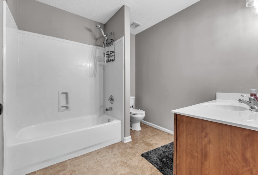 12231 CHAPEL MEADOW LN, Arlington, Tennessee 38002, 4 Bedroom Bedrooms, 10 Room Rooms,3 BathroomBathrooms,Residential,For Sale,CHAPEL MEADOW,0,10229752