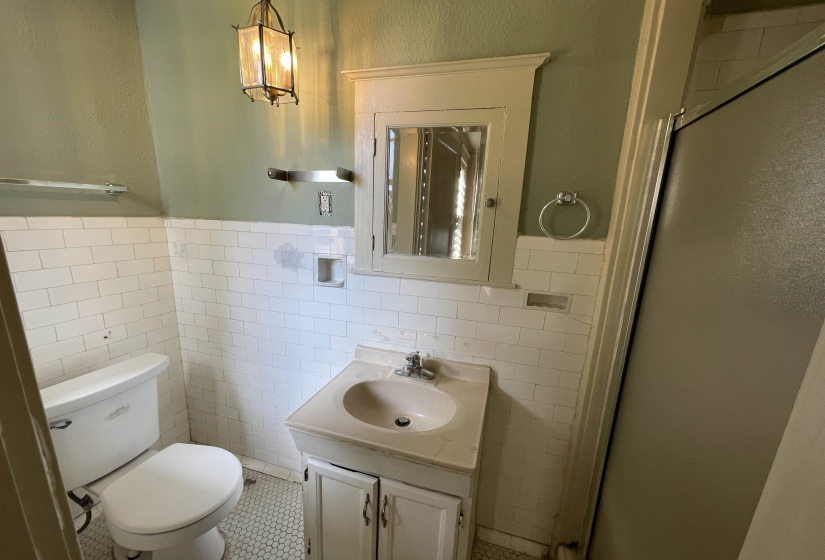 831 AVALON ST, Memphis, Tennessee 38107, 3 Bedroom Bedrooms, 7 Room Rooms,2.1 BathroomBathrooms,Residential,For Sale,AVALON,0,10229753