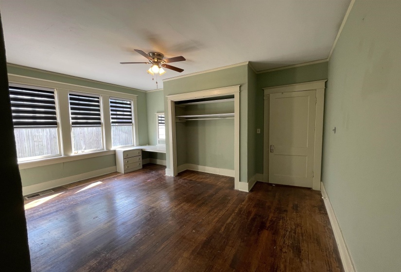 831 AVALON ST, Memphis, Tennessee 38107, 3 Bedroom Bedrooms, 7 Room Rooms,2.1 BathroomBathrooms,Residential,For Sale,AVALON,0,10229753