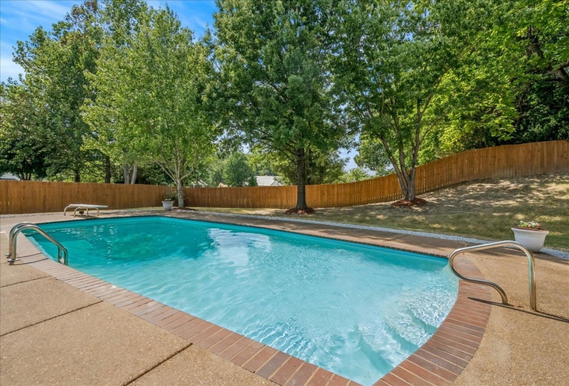 357 BOULER DR, Atoka, Tennessee 38004, 4 Bedroom Bedrooms, 10 Room Rooms,3 BathroomBathrooms,Residential,For Sale,BOULER,0,10229754