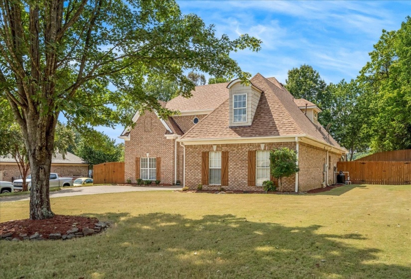 357 BOULER DR, Atoka, Tennessee 38004, 4 Bedroom Bedrooms, 10 Room Rooms,3 BathroomBathrooms,Residential,For Sale,BOULER,0,10229754