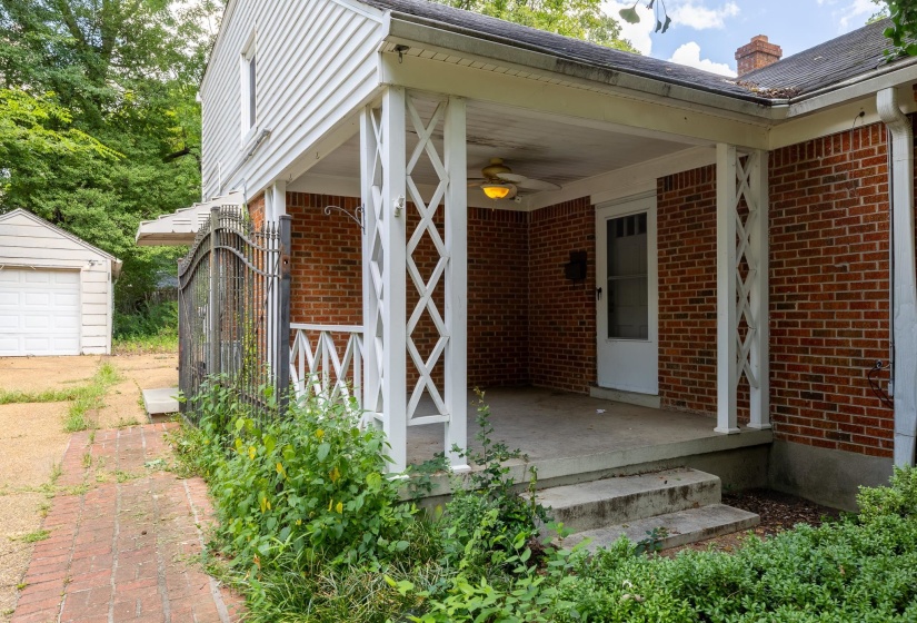 4906 SPOTTSWOOD AVE, Memphis, Tennessee 38117, 3 Bedroom Bedrooms, 6 Room Rooms,1 BathroomBathrooms,Residential,For Sale,SPOTTSWOOD,0,10229758