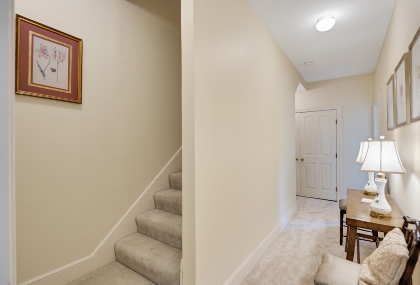 119 NOTTOWAY BLVD, Memphis, Tennessee 38103, 3 Bedroom Bedrooms, 6 Room Rooms,2.1 BathroomBathrooms,Residential,For Sale,NOTTOWAY,0,10229759