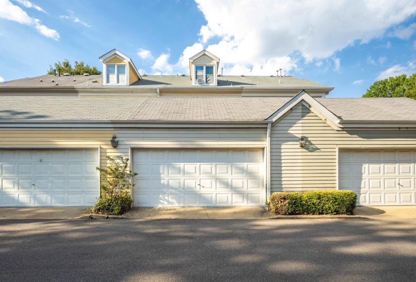 119 NOTTOWAY BLVD, Memphis, Tennessee 38103, 3 Bedroom Bedrooms, 6 Room Rooms,2.1 BathroomBathrooms,Residential,For Sale,NOTTOWAY,0,10229759