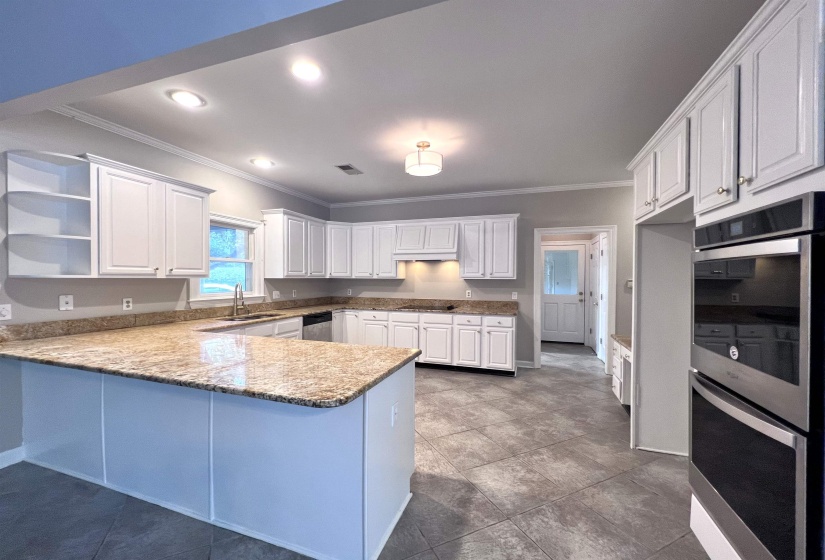 560 WINDSOR PARK CV, Collierville, Tennessee 38017, 4 Bedroom Bedrooms, 9 Room Rooms,3.1 BathroomBathrooms,Residential,For Sale,WINDSOR PARK,0,10229762