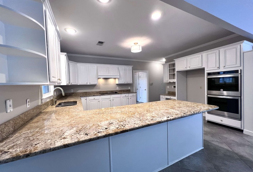 560 WINDSOR PARK CV, Collierville, Tennessee 38017, 4 Bedroom Bedrooms, 9 Room Rooms,3.1 BathroomBathrooms,Residential,For Sale,WINDSOR PARK,0,10229762