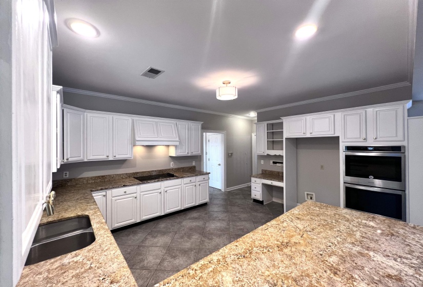 560 WINDSOR PARK CV, Collierville, Tennessee 38017, 4 Bedroom Bedrooms, 9 Room Rooms,3.1 BathroomBathrooms,Residential,For Sale,WINDSOR PARK,0,10229762