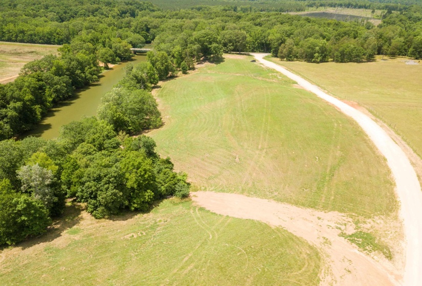 94-161 STEWMAN CREEK LANDING RD, Bath Springs, Tennessee 38311, ,Land,For Sale,STEWMAN CREEK LANDING,10152079