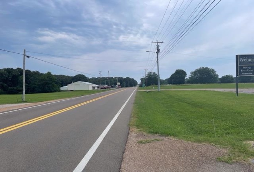 701 TENNESSEE ST, Bolivar, Tennessee 38008, ,Commercial/industrial,For Sale,TENNESSEE,10153475