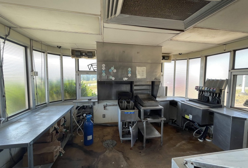 30 FAIRWAY LN, Counce, Tennessee 38326, ,Commercial/industrial,For Sale,FAIRWAY,10127439