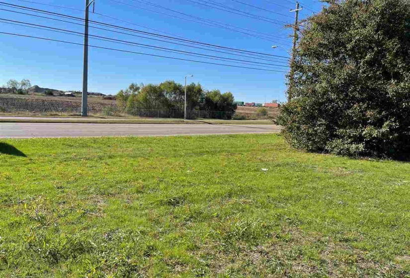 4150 SHELBY DR, Memphis, Tennessee 38118, ,Land,For Sale,SHELBY,10090247