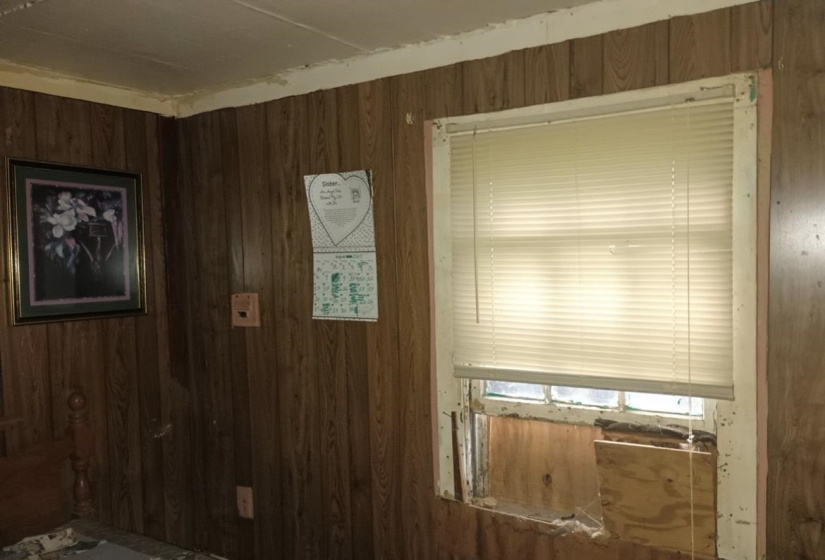 2151 GOFF AVE, Memphis, Tennessee 38114, 2 Bedrooms Bedrooms, 4 Rooms Rooms,1 BathroomBathrooms,Residential,For Sale,GOFF,10156596