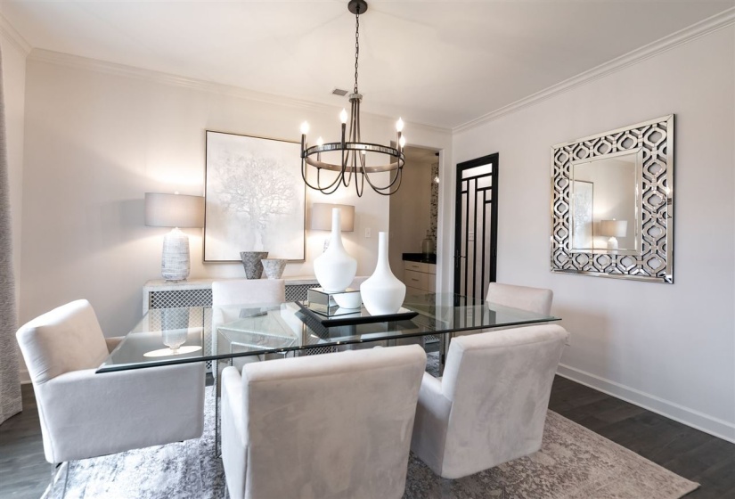 9636 GRAYS MEADOW DR, Cordova, Tennessee 38018, 5 Bedrooms Bedrooms, 10 Rooms Rooms,3 BathroomsBathrooms,Residential,For Sale,GRAYS MEADOW,10085542