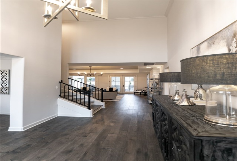 9636 GRAYS MEADOW DR, Cordova, Tennessee 38018, 5 Bedrooms Bedrooms, 10 Rooms Rooms,3 BathroomsBathrooms,Residential,For Sale,GRAYS MEADOW,10085542